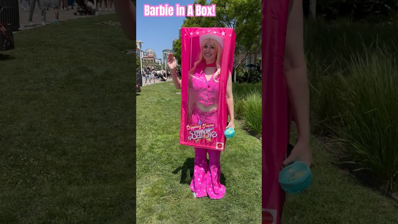 Barbie in a Box! Back in the Box Comic Con 2024 #barbie #comicon2024 #Shorts