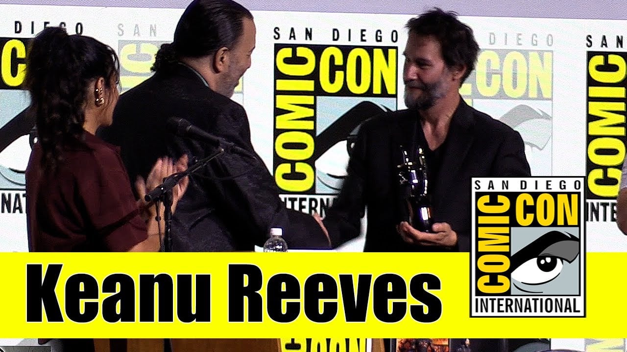 Keanu Reeves Surprised with Prestigious Inkpot Award | Comic Con 2024