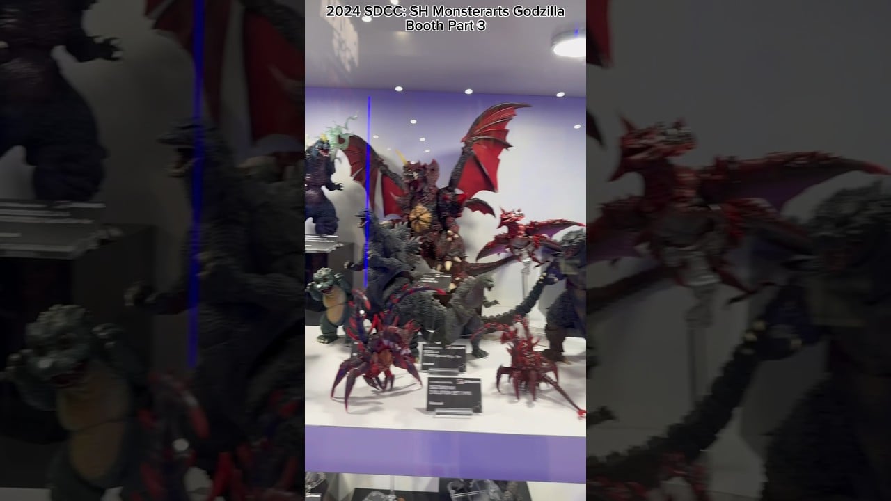 2024 San Diego Comic Con: SH MonsterArts Godzilla Booth #godzilla #shmonsterarts #sdcc2024 #shorts