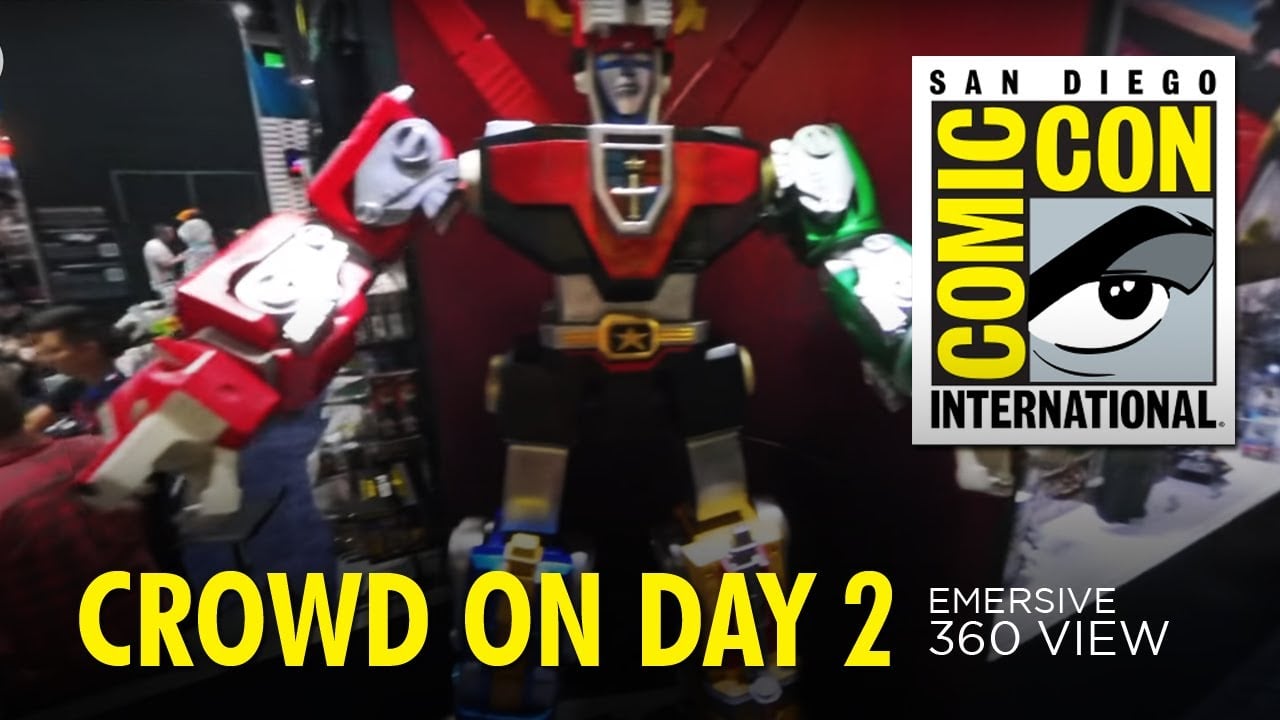 Excited Crowd at the 2024 San Diego Comic Con on Day 2 #sandiegocomiccon2024 #comiccon