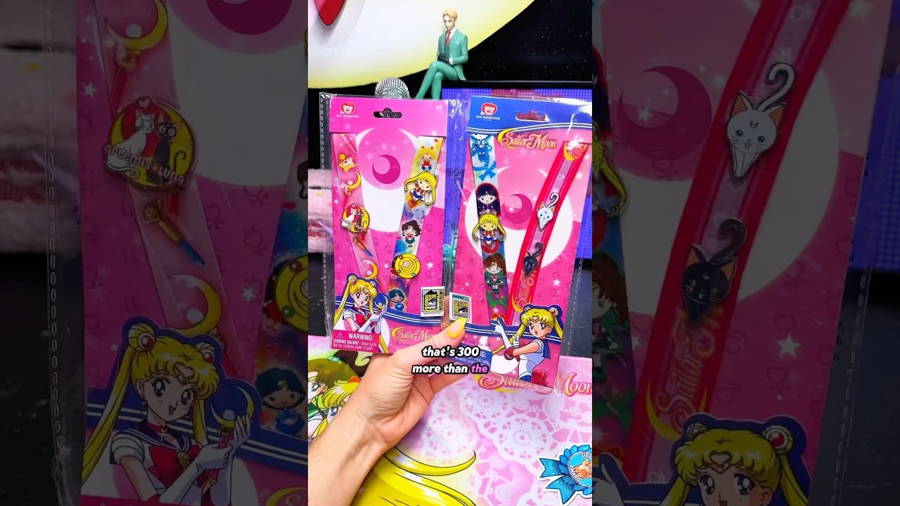 Sailor Moon San Diego Comic Con 2020 & 2024 exclusives SDCC Monogram Collectibles lanyard pins