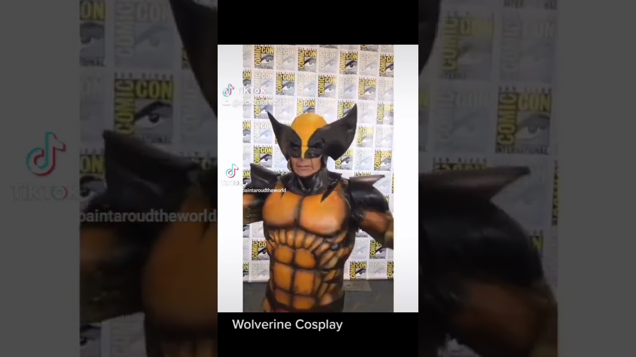 con mi cosplay de wolverine en comic con san diego eeuu