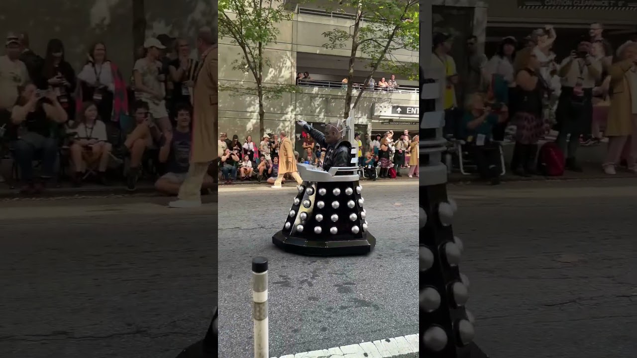 Davros cruising along | Dr. Who Cosplay in the DragonCon Parade