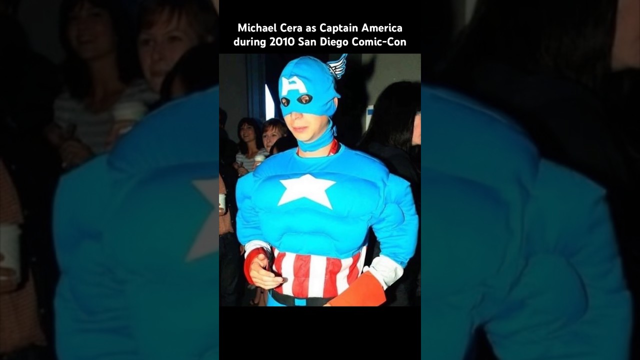 Michael Cera as Captain America during 2010 San Diego Comic-Con #michaelcera #captainamerica #hero