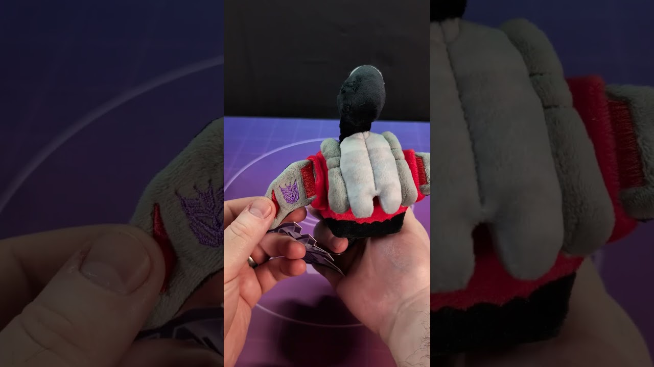 TRDQ: Symbiote Studios #SDCC Exclusive #Transformers Plushies!