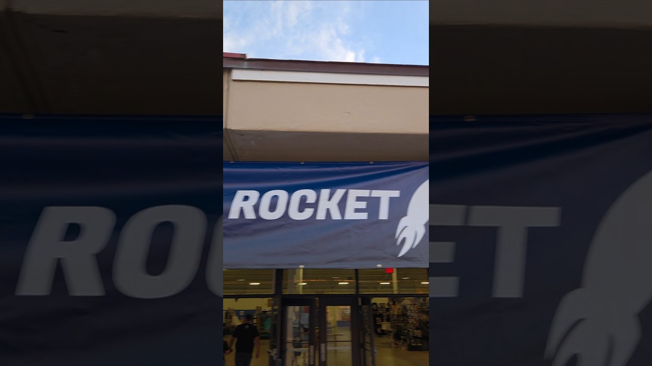 Come with me to check out San Diego Rocket Con 2026 at the Del Mar Fairgrounds. #sandiego #comiccon