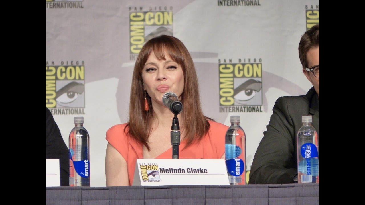 SDCC 2013: 💋 Nikita 💋 | Melinda Clarke & Maggie Q on “Rain of Fire” — Guns, Chaos… & Hot Firemen
