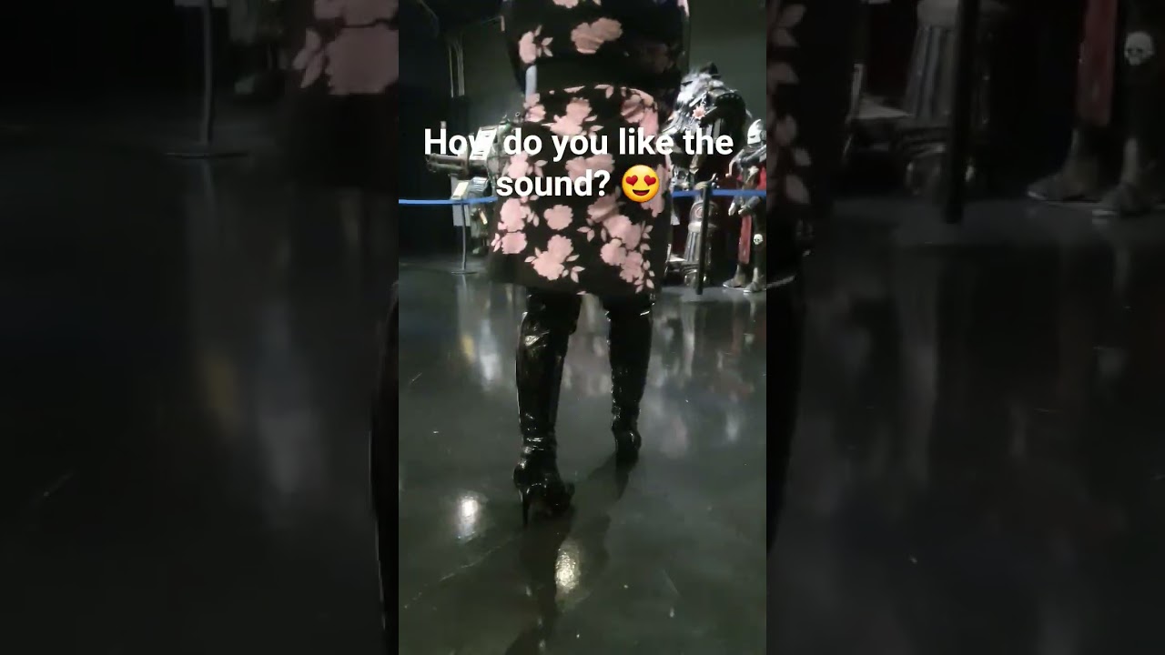 Sound Of My Latex High Heel Boots In Comic Con Museum!