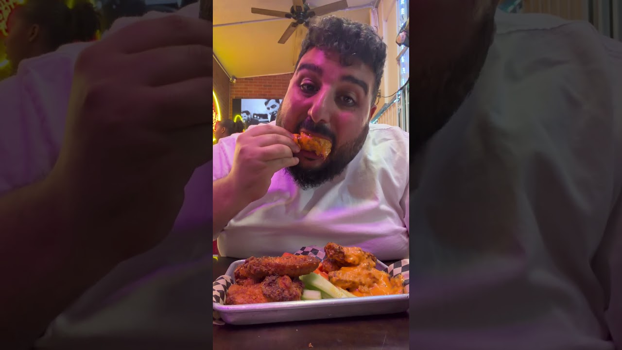 Buffalo chicken heaven in San Diego, California ! Mr buffalo fries on imperial Avenue ! #califood