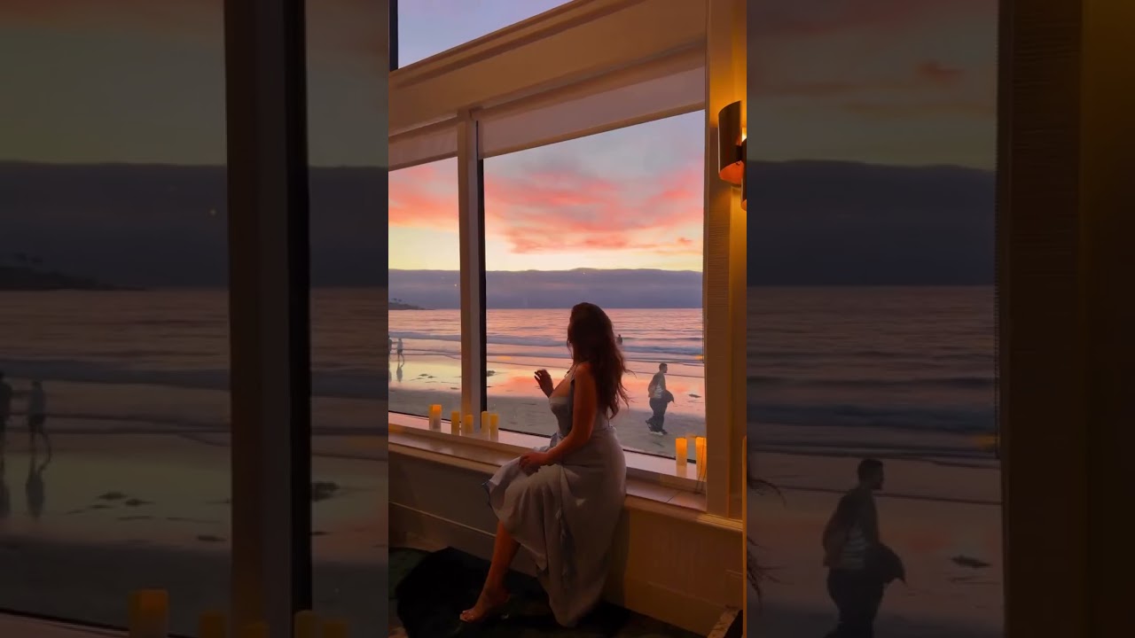 Don’t miss this place when you visit San Diego! We possibly found the most beautiful restaurant in