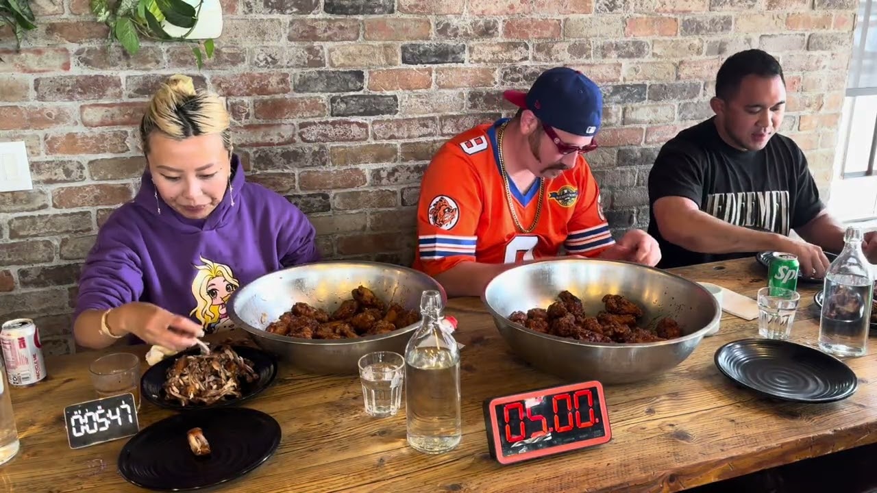 00 Prize Wing Eating Contest at Raki Raki Ramen in San Diego