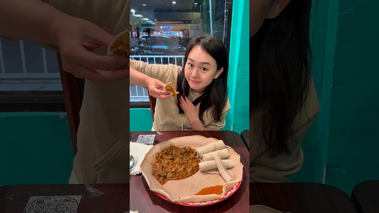 Eat by my HANDS! ✋🤚 #shorts #food #sandiego