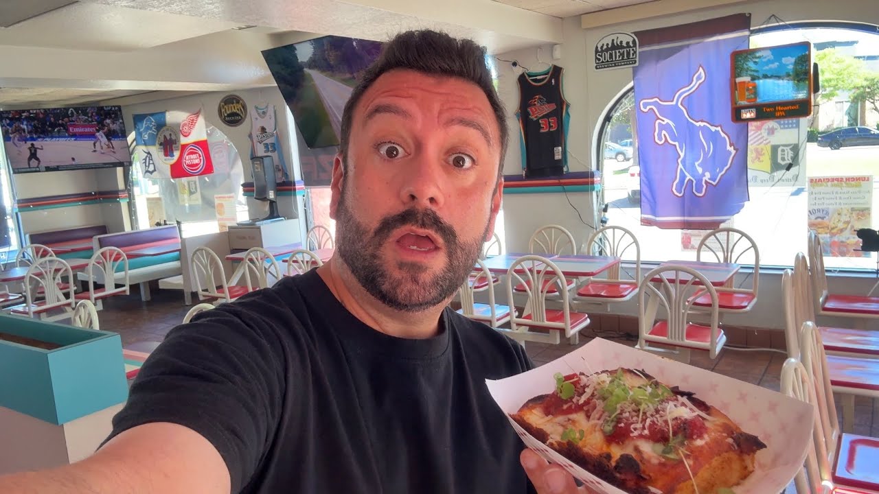 Having Pizza at a Retro 90s Taco Bell! Angry Pete’s Pizza