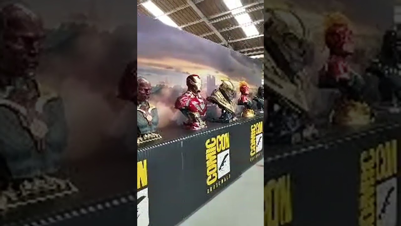 Los Vengadores (bustos) en la Comic-con Xela