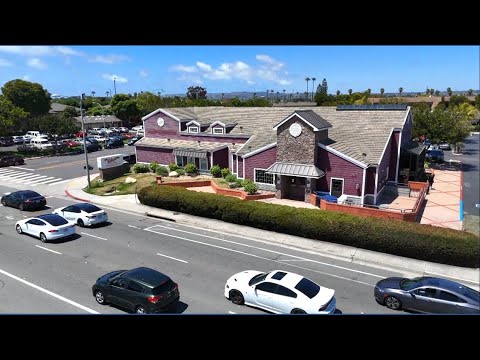 San Diego residents, businesses seek answers on future of vacant Red Lobster site