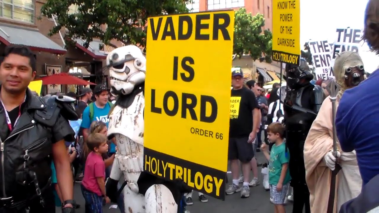 SDCC 2015: Star Wars Cosplayers Strike Back | Send In The Troops | Part 4