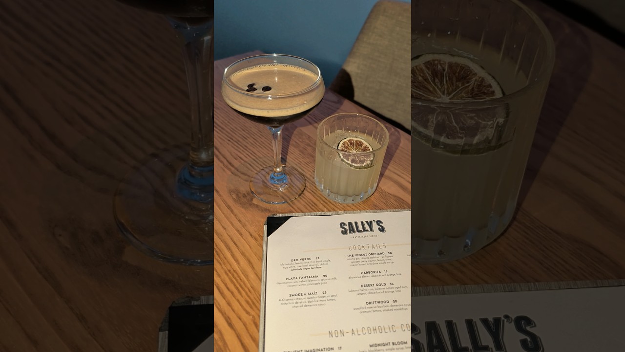 Sunday funday fine dining on the water front 10/10 😊 #dinner #datenight #fyp #sandiego #cocktails