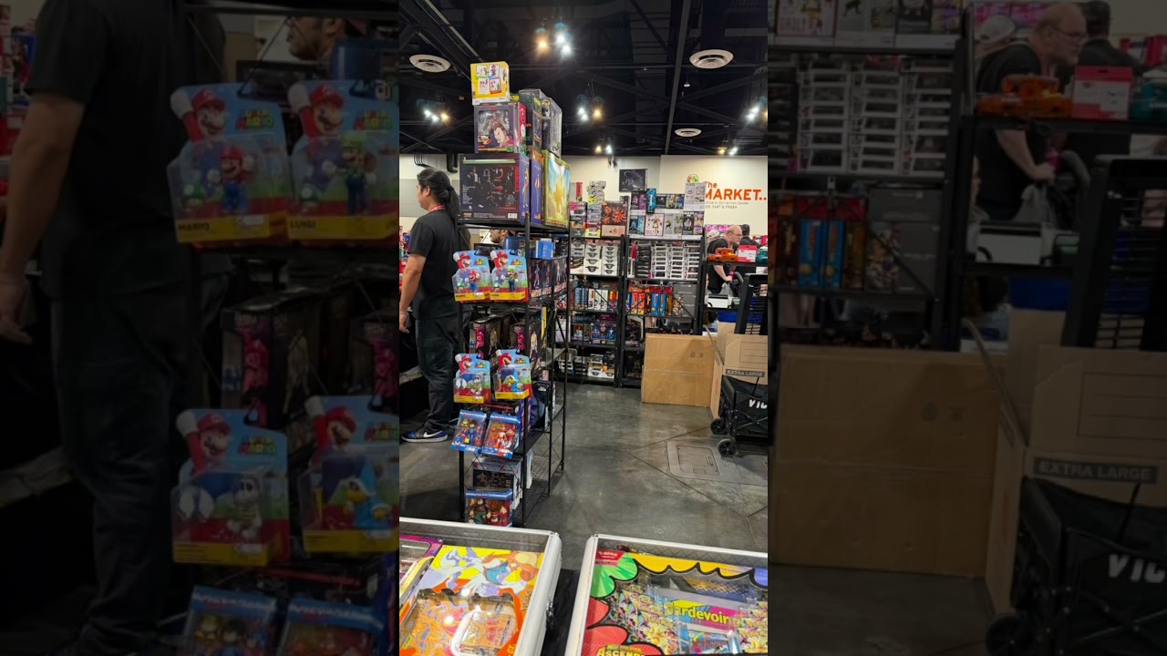 this was a great experience. comic con photo dump. #likeandsubscribe #photodump #actionfigures