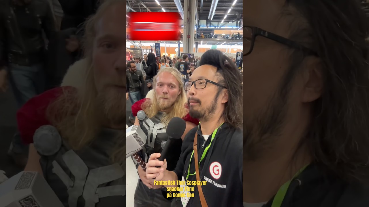 Thor Cosplayer Comic Con!