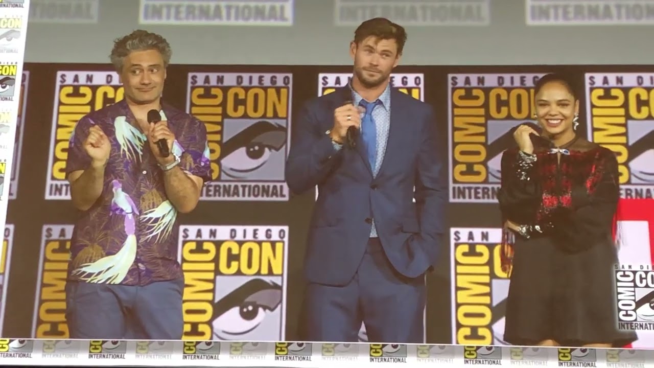 Thor Love and Thunder at SDCC! 🤣🔨 Chris Hemsworth, Tessa Thompson & Taika Waititi.