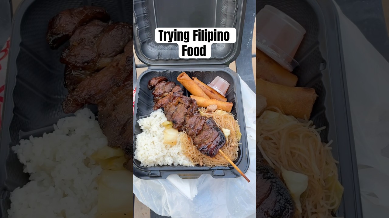Trying Filipino Food in La Mesa at the Farmers Market #sandiego #farmersmarket #local #lamesa #food